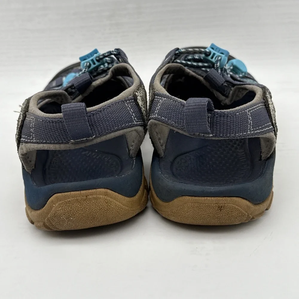 KEEN Newport H2 Navy Blue Waterproof Bumper Toe Hiking Trail Sandal Women Size 7